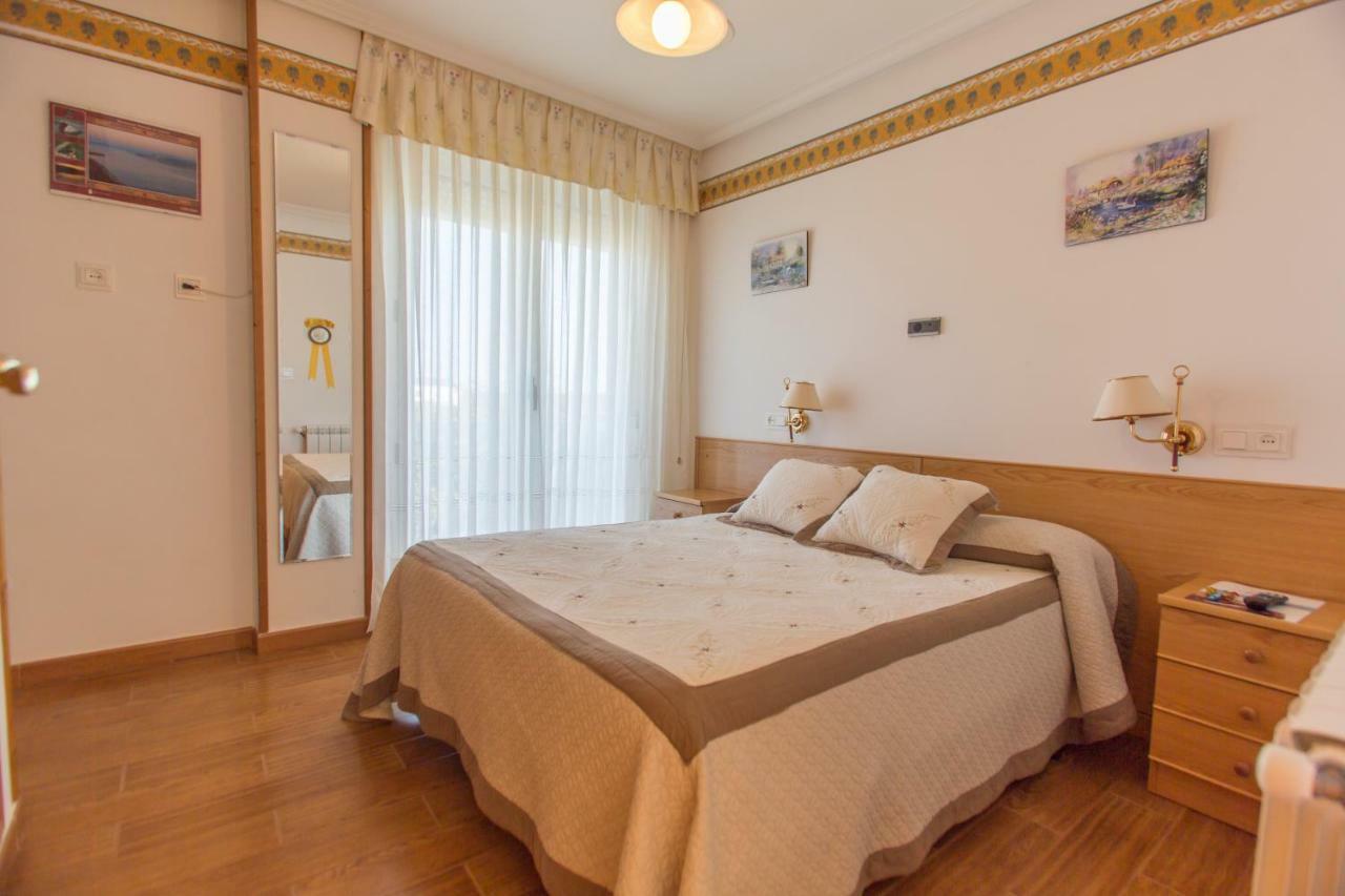 Hotel La Casa Del Abuelo Tapia De Casariego Extérieur photo